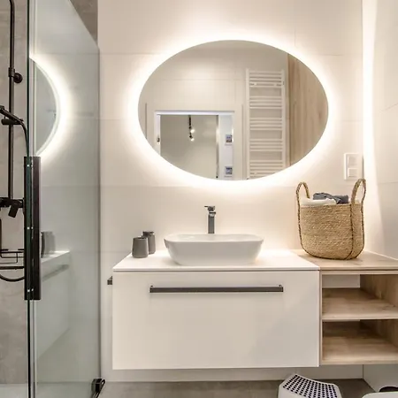 Baltic Marina 19 Z Parkingiem, Jacuzzi, Sauna I Silownia Апартаменти *