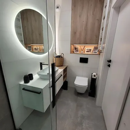 Baltic Marina 19 Z Parkingiem, Jacuzzi, Sauna I Silownia Апартаменти Колобжег